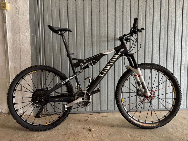 Used Canyon LUX Shimano XTR 2011 Mountainbike, Nero — image 1 of 12