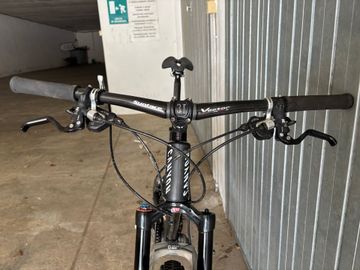 Gebrauchtes Canyon LUX Shimano XTR 2011 Mountainbike, Schwarz — Bild 5 von 12