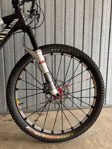 Gebrauchtes Canyon LUX Shimano XTR 2011 Mountainbike, Schwarz — Bild 6 von 12