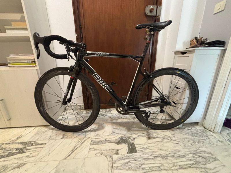 Used BMC teammachine SLR01 2017 2017 Road & Gravel, Black — image 2 of 3