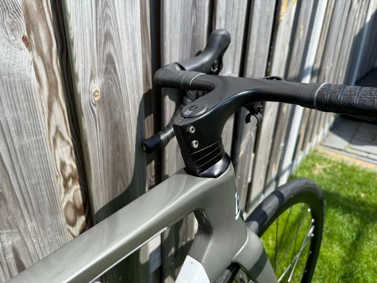 Used 14carbon 14carbon Custom Shimano 105 2021 Road & Gravel, Light Gray — image 2 of 15