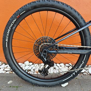 Used Orbea OIZ M-TEAM AXS 2025 2025 Mountainbike, Blue, 29 — image 17 of 17
