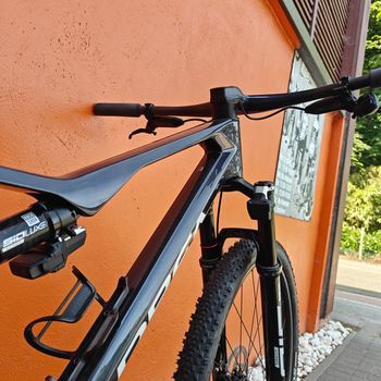 Used Orbea OIZ M-TEAM AXS 2025 2025 Mountainbike, Blue, 29 — image 12 of 17