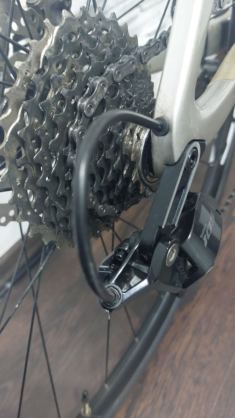 Used Merida SCULTURA 4000 2024 2024 Road & Gravel, Light Gray — image 7 of 11