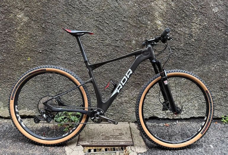 Used RDR RDR Custom Shimano Deore 2024 Mountainbike, Black — image 1 of 3