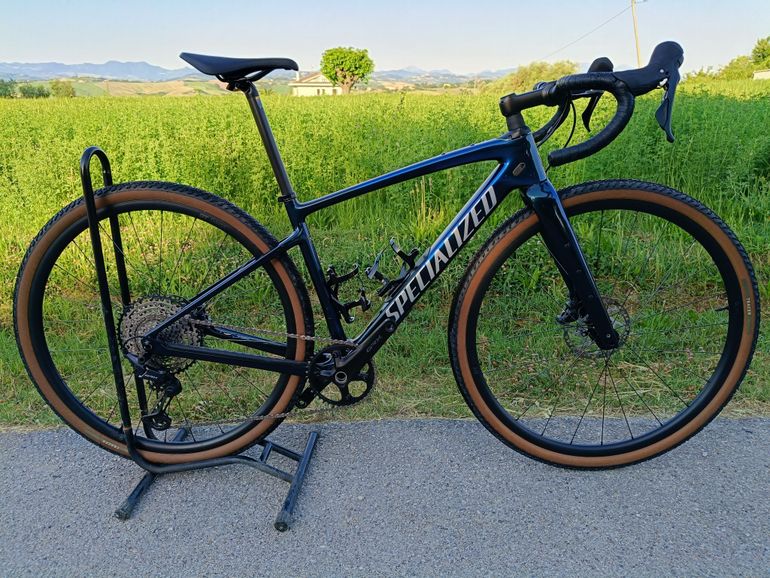 Used Specialized Diverge 4 Sport Carbon - Shimano GRX 600 2026 2026 Road & Gravel, Blue — image 1 of 11