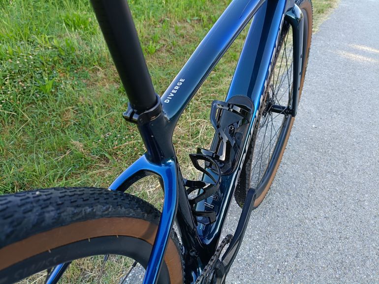 Used Specialized Diverge 4 Sport Carbon - Shimano GRX 600 2026 2026 Road & Gravel, Blue — image 10 of 11