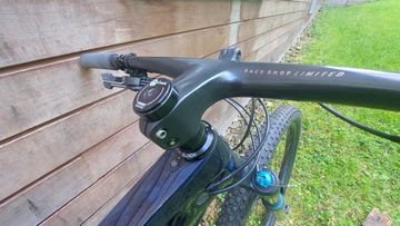 Gebrauchtes Trek Supercaliber 9.8 GX 2022 2022 Mountainbike, Blau, 29 — Bild 15 von 15