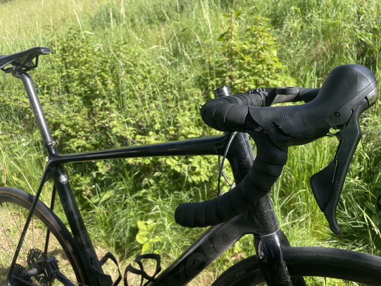 Used Cervélo R-Series Ultegra Disc 2021 2021 Road & Gravel, Black — image 2 of 9