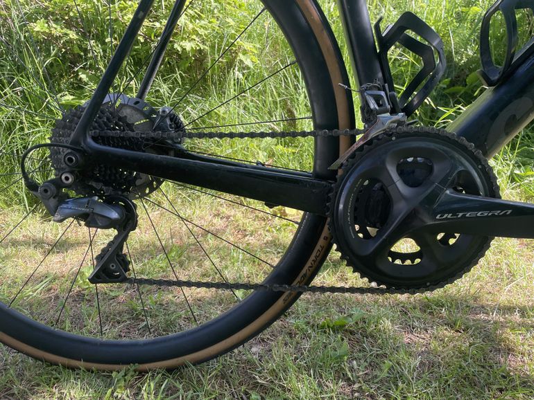 Used Cervélo R-Series Ultegra Disc 2021 2021 Road & Gravel, Black — image 6 of 9