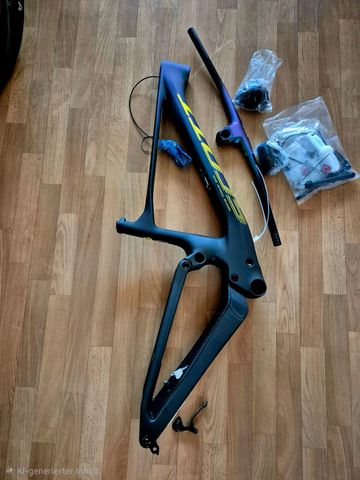 Tweedehands Scott Spark RC World Cup TR 2023 Frameset 2023 Mountainbike — afbeelding 1 van 8