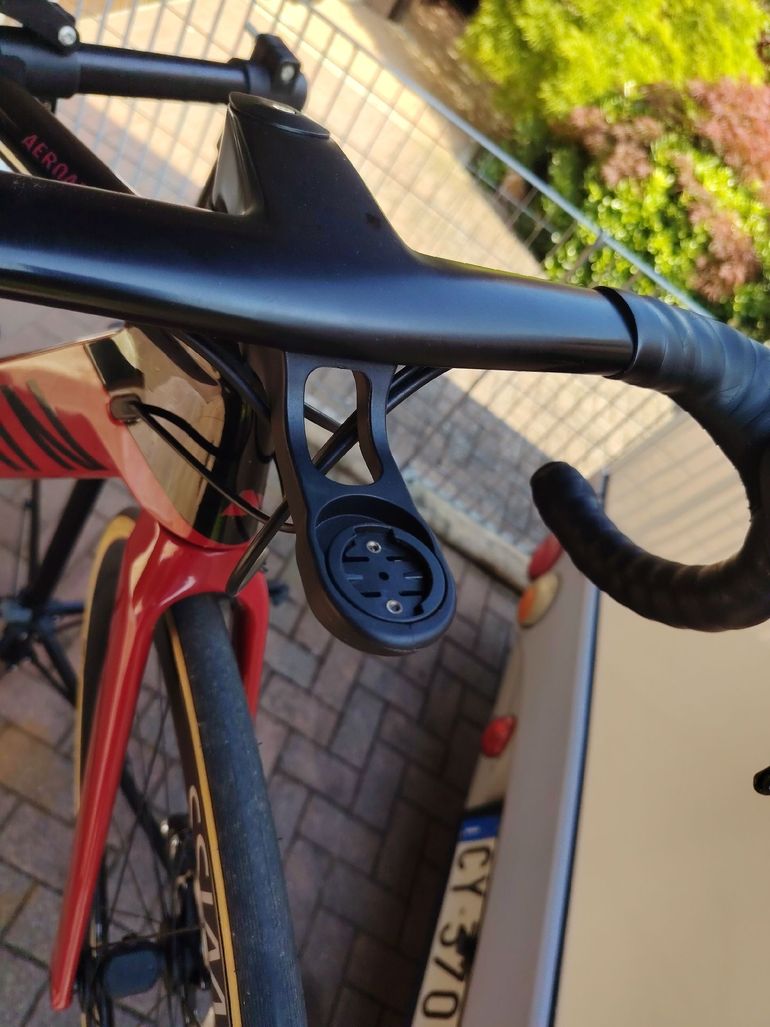 Used Canyon Aeroad CF SL 8 Disc 2023 2023 Road & Gravel, Red — image 3 of 10