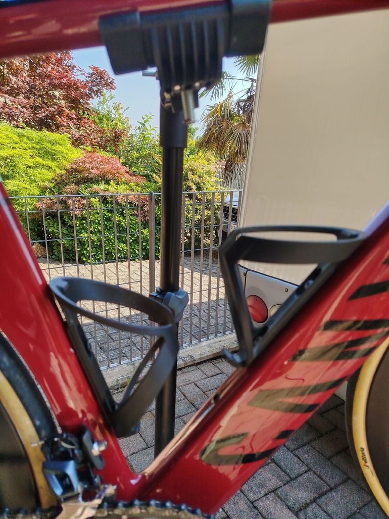 Used Canyon Aeroad CF SL 8 Disc 2023 2023 Road & Gravel, Red — image 10 of 10