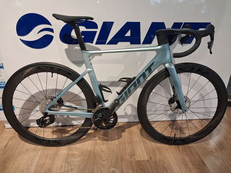 Used Giant Propel Advanced Pro 0-AXS 2027 Frameset 2027 Road & Gravel, Light Gray — image 4 of 4