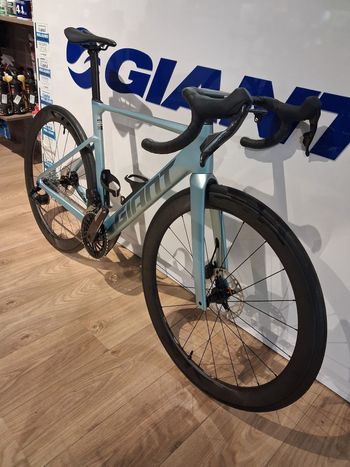 Used Giant Propel Advanced Pro 0-AXS 2027 Frameset 2027 Road & Gravel, Light Gray — image 3 of 4