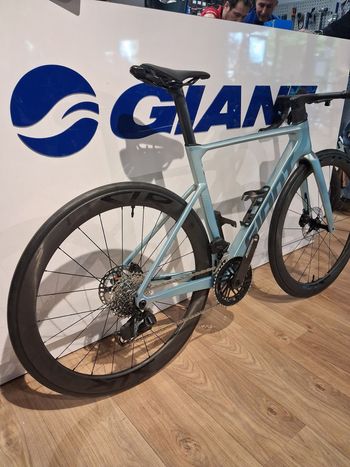 Used Giant Propel Advanced Pro 0-AXS 2027 Frameset 2027 Road & Gravel, Light Gray — image 2 of 4