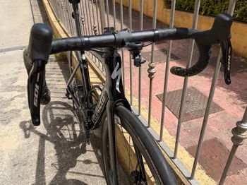 Used Specialized Tarmac SL7 Comp - Shimano 105 Di2 2025 2025 Road & Gravel, Black — image 12 of 15