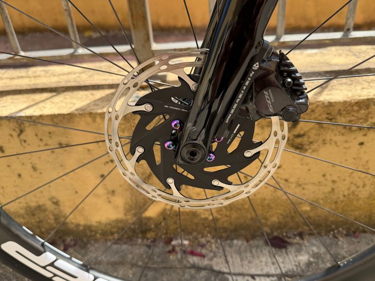 Used Specialized Tarmac SL7 Comp - Shimano 105 Di2 2025 2025 Road & Gravel, Black — image 14 of 15