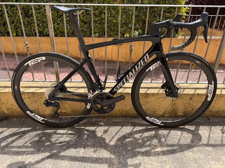 Used Specialized Tarmac SL7 Comp - Shimano 105 Di2 2025 2025 Road & Gravel, Black — image 1 of 15