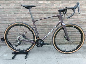 Used Giant Revolt Advanced 0 2023 2023 Road & Gravel
