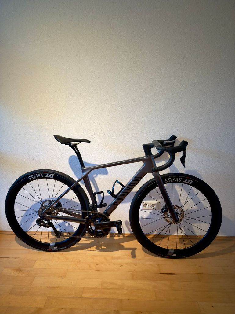 Used Canyon Endurace CF SLX 8 Di2 2026 2026 Road & Gravel, Purple — image 1 of 6