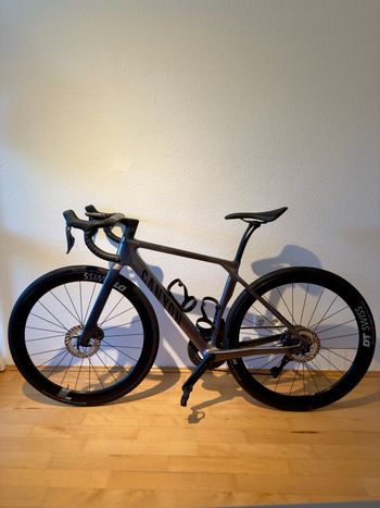 Used Canyon Endurace CF SLX 8 Di2 2026 2026 Road & Gravel, Purple — image 2 of 6