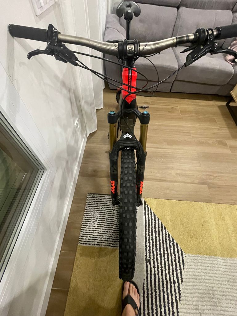 Used Orbea Wild FS 10 2019 2019 Mountainbike, Red — image 3 of 8