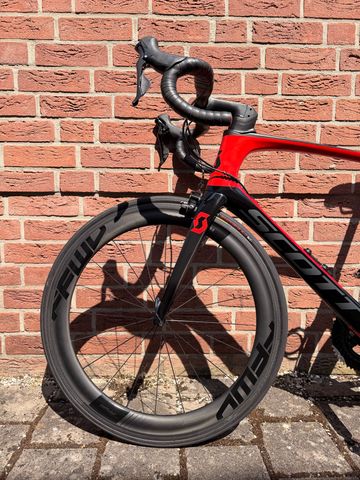 Used Scott Foil 30 2019 2019 Road & Gravel, Red — image 3 of 8