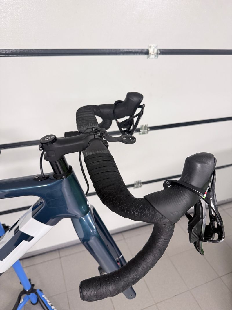 Käytetty 3T Exploro FM TEAM FORCE/EAGLE 2021 Road & Gravel — kuva 6 / 12