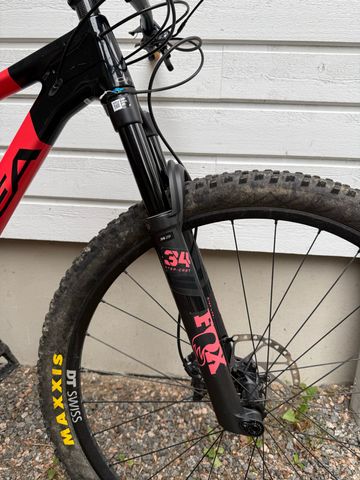 Brugt Orbea OIZ M20 TR 2022 2022 Mountainbike — billede 5 af 8