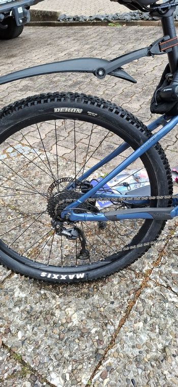 Used Giant Talon E+ 29 3 2021 2021 Mountainbike, Blue, 29 — image 4 of 8