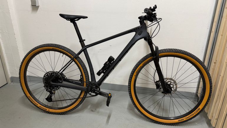 Used Scott Scale 940 2022 2022 Mountainbike — image 1 of 7