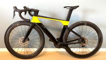 Used Cannondale SystemSix Hi-MOD Ultegra Di2 2024 2024 Road & Gravel, Black — image 2 of 13