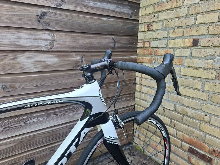 Used Kuota Kharma Shimano Ultegra 2015 Road & Gravel, White — image 9 of 17