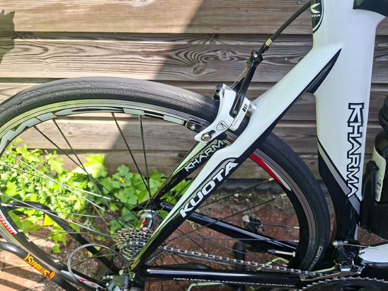 Used Kuota Kharma Shimano Ultegra 2015 Road & Gravel, White — image 7 of 17