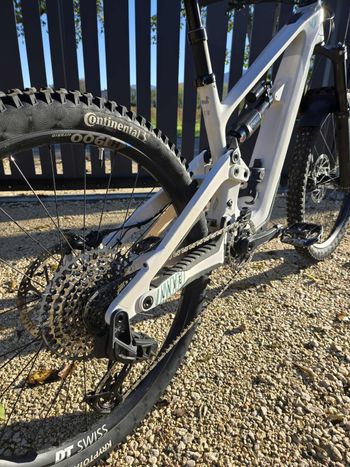 Used YT Industries Decoy SN CORE 2 MX 2024 2024 Mountainbike, White — image 9 of 13