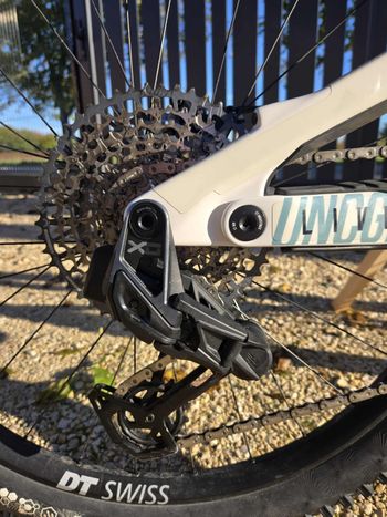 Used YT Industries Decoy SN CORE 2 MX 2024 2024 Mountainbike, White — image 13 of 13