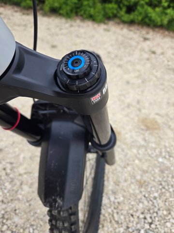 YT Industries Decoy SN SRAM X0 Eagle AXS (T-Type) 2024 Mountainbike usato, Bianco — immagine 6 di 14