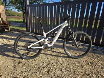 Used YT Industries Decoy SN CORE 2 MX 2024 2024 Mountainbike, White — image 10 of 13