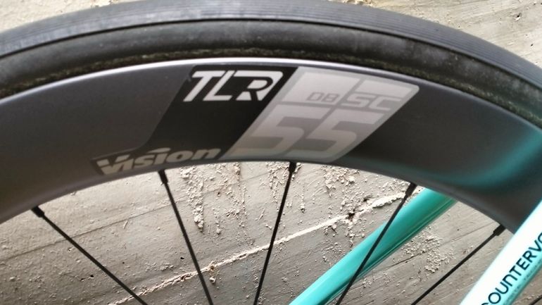 Used Bianchi Oltre XR4 Dura Ace Di2 2021 2021 Road & Gravel, Black — image 9 of 17