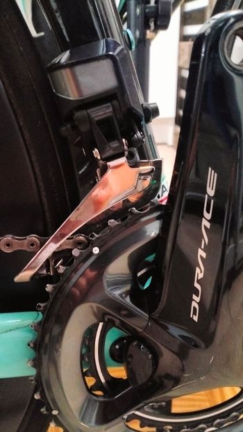 Used Bianchi Oltre XR4 Dura Ace Di2 2021 2021 Road & Gravel, Black — image 13 of 17