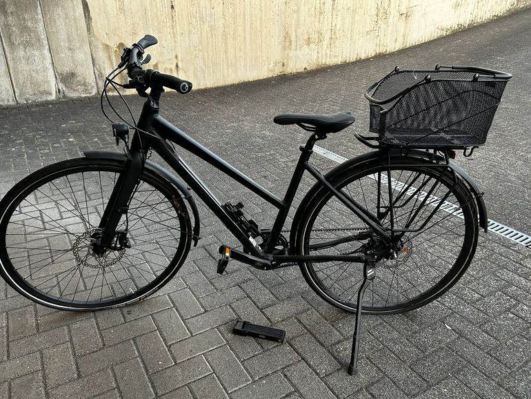 Used Stevens Super flight Shimano Deore 2021 Urban, Black — image 1 of 15