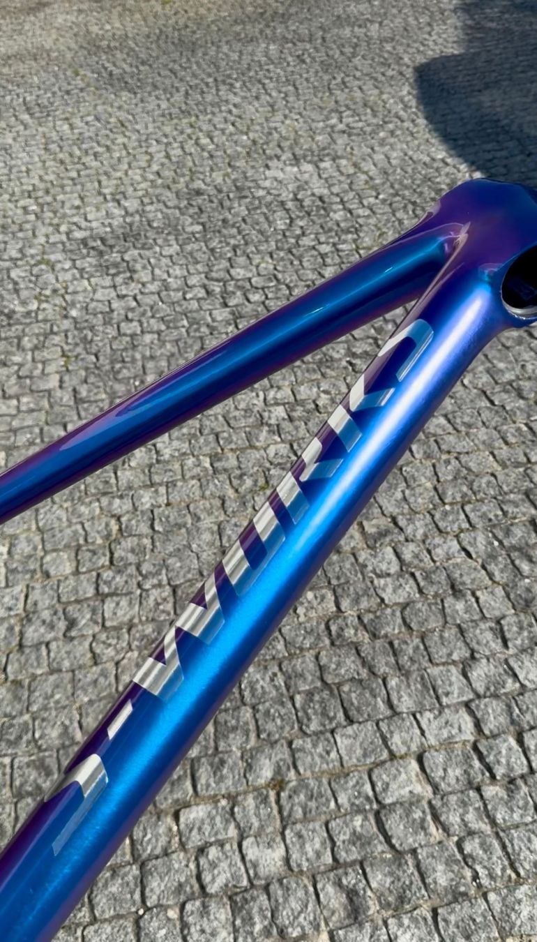 Used Specialized S-Works Tarmac SL8 Frameset - FACT 12r Carbon 2026 Frameset 2026 Road & Gravel, Blue — image 8 of 11