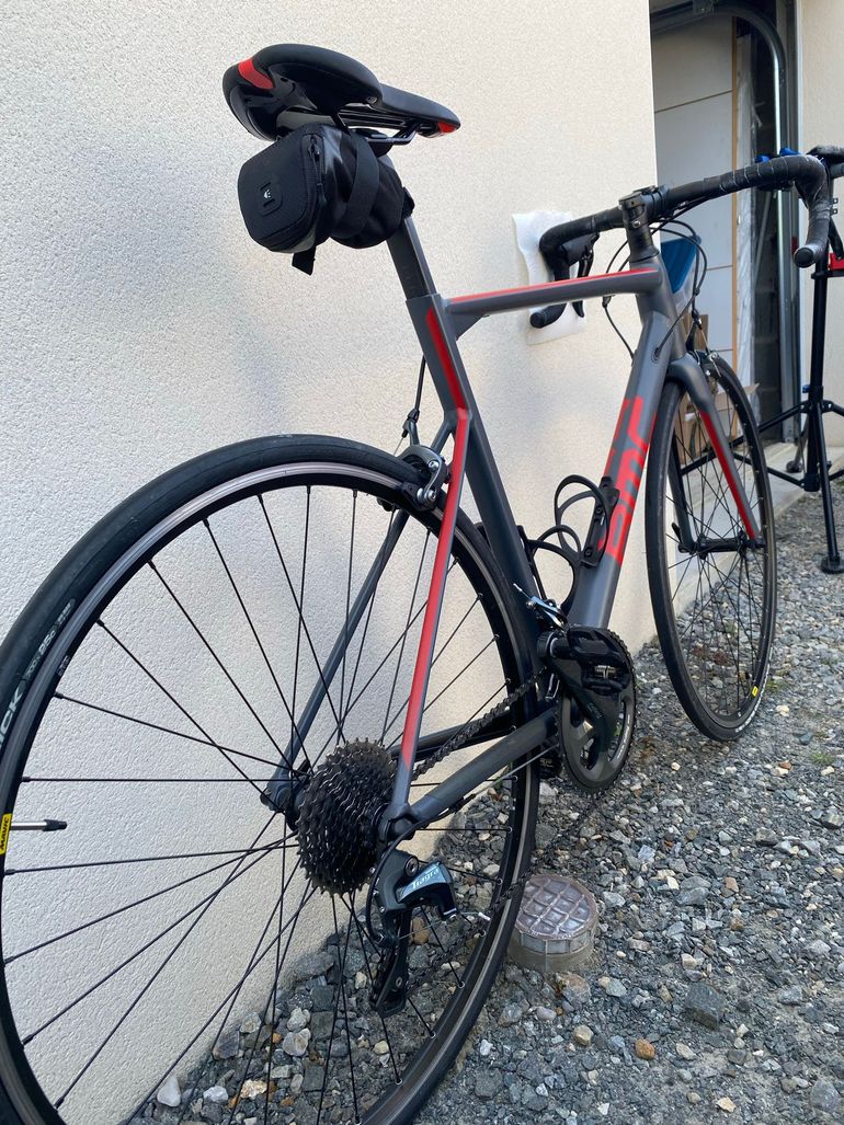 Used BMC TEAMMACHINE ALR TWO 2019 2019 Road & Gravel, Light Gray — image 3 of 10