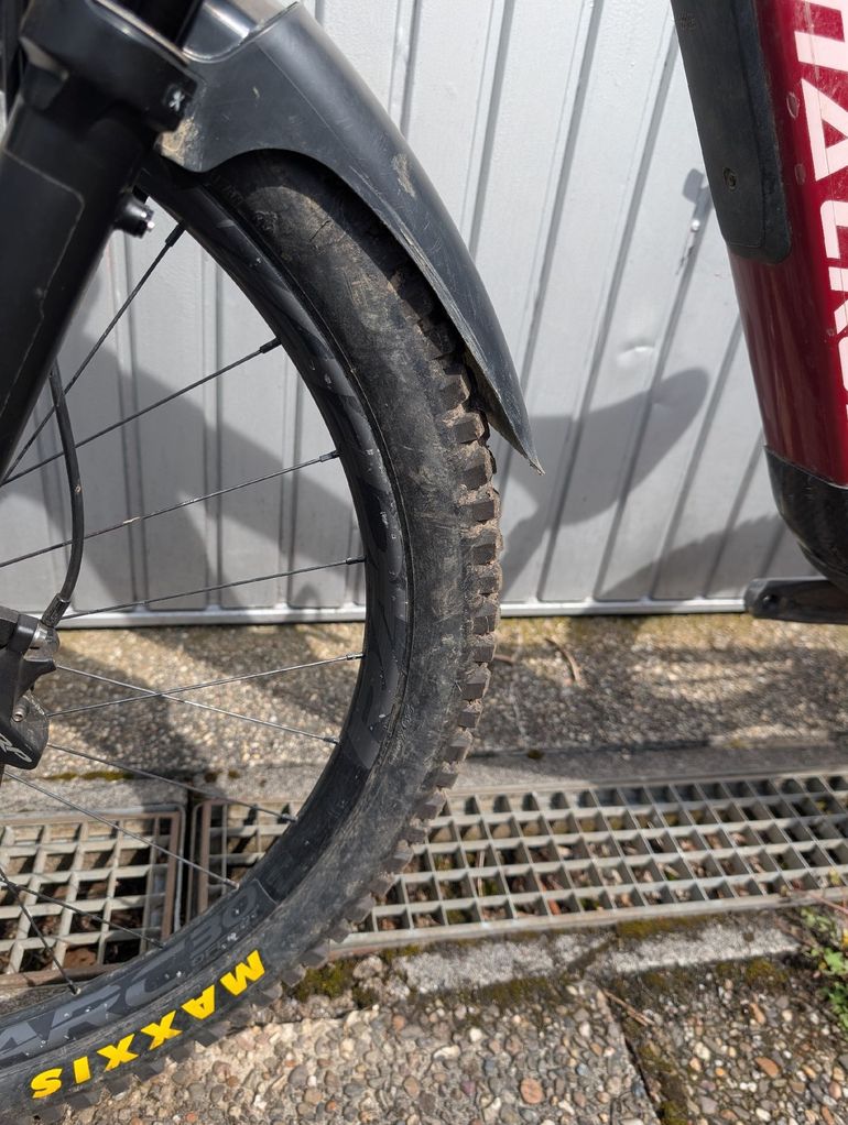 Used Santa Cruz HIGHTOWER X01 / Carbon CC 2024 2024 Mountainbike, Red, 29 — image 5 of 9