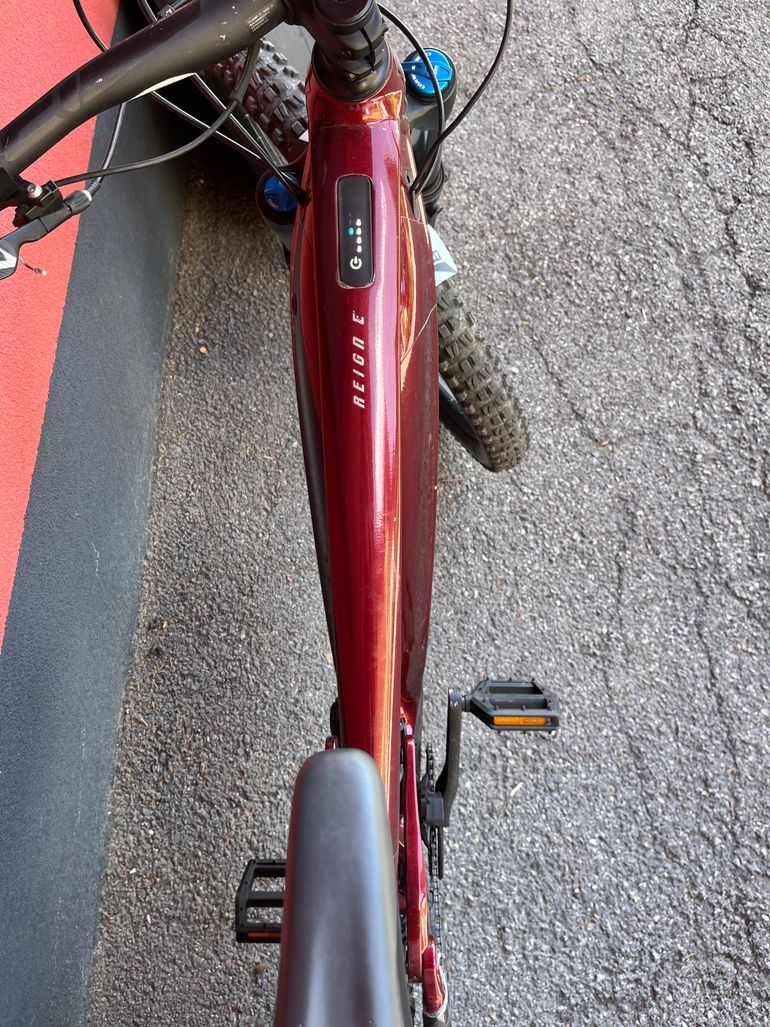 Used Giant Reign E+ 2 2024 2024 Mountainbike, Red, 29 — image 3 of 4