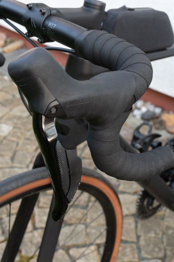 Used Canyon Endurace CF 7 Di2 2023 2023 Road & Gravel, Black — image 7 of 14