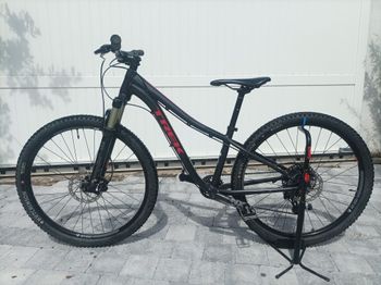 Used Trek Superfly 26 2018 2018 Youth, Black — image 3 of 3