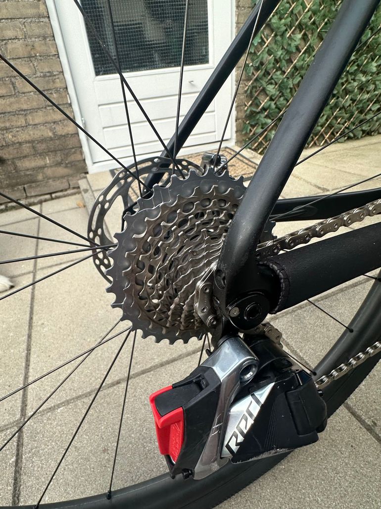 Used Liv Liv Brava Advanced Pro Carbon Cyclocross (S) Sram Red Axs 2025 Road & Gravel, Black — image 10 of 14