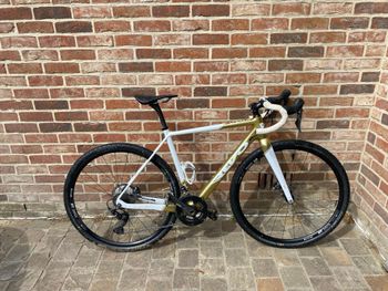 Used Revolve Revolve Custom Shimano GRX 2022 Road & Gravel